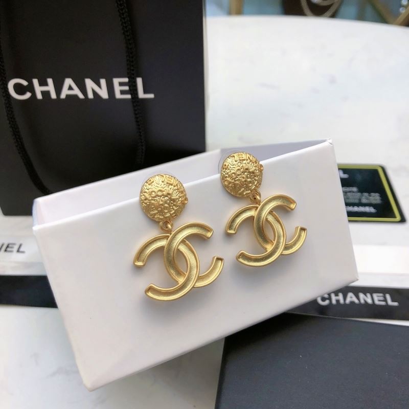 Ch**el earrings